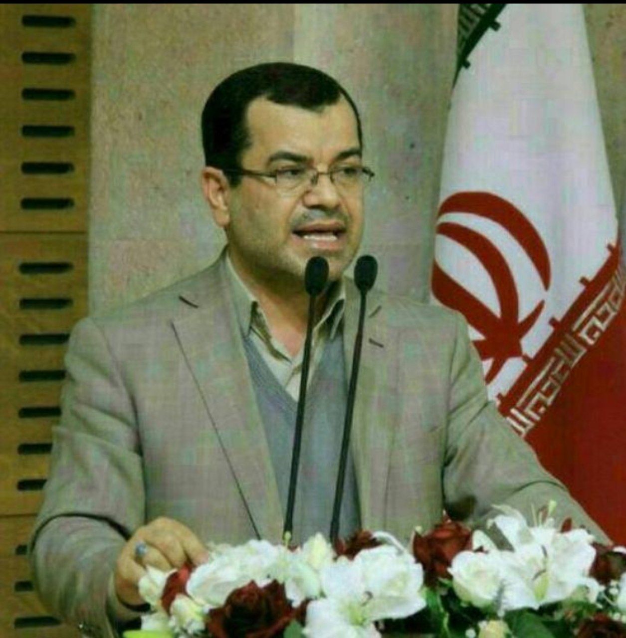 توضیحات محمد رضا احمدی سنگری در مورد حواشی تحویل دنا پارس به نمایندگان مجلس