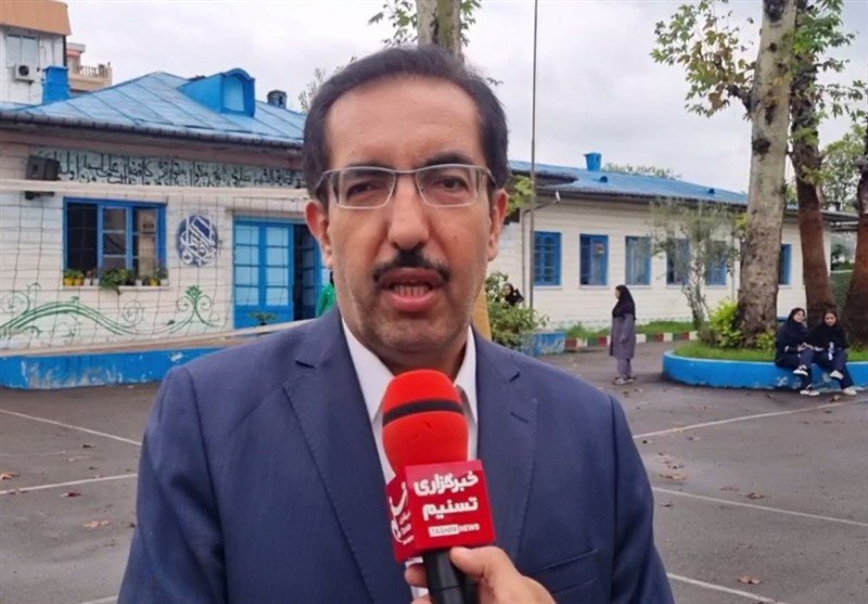 آغاز سال تحصیلی در لاهیجان با حضور ۲۲ هزار دانش‌آموز در ۱۹۳ واحد آموزشی