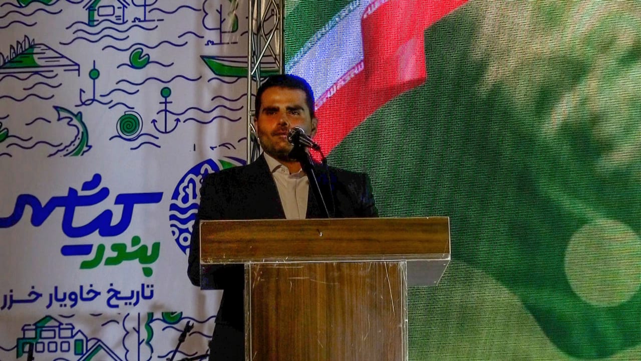 جشنواره شکرانه برنج با استقبال چشمگیر مردم در بندرکیاشهر برگزار شد