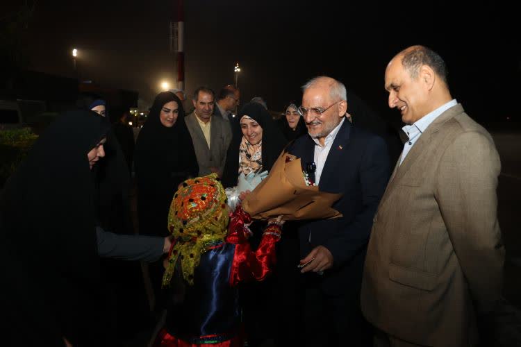 رئیس دفتر و معاون امور زنان و خانواده رئیس جمهور وارد رشت شدند