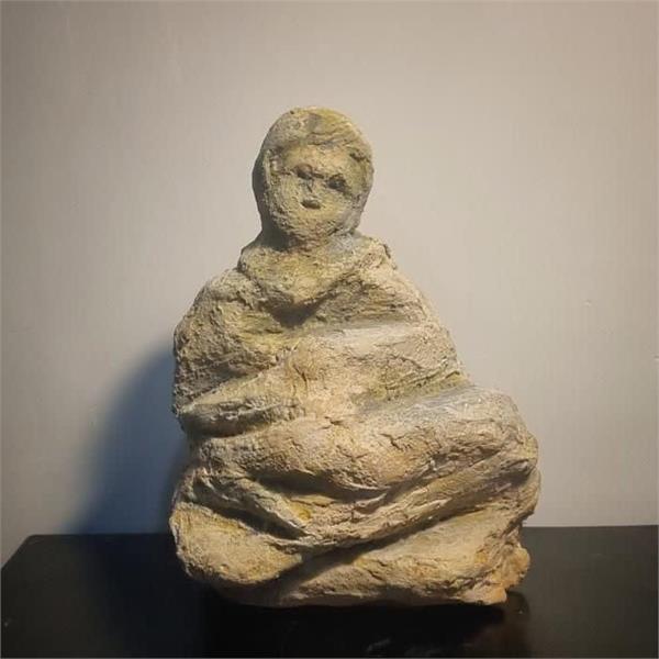 تمدن پلاستیکی ؛بانویی که با بطری ها مجسمه می سازد